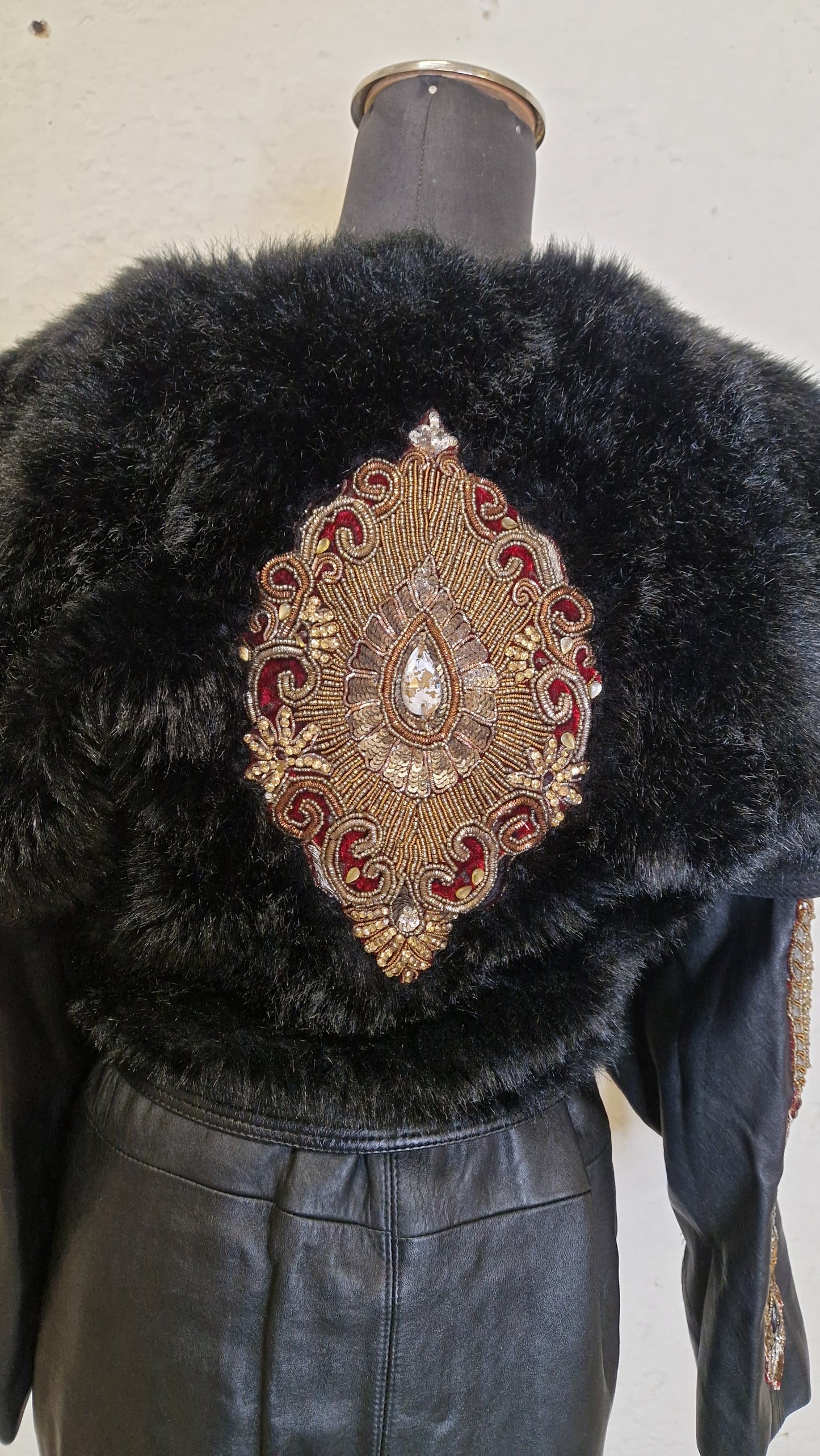 Velour Obscura Coat M/L