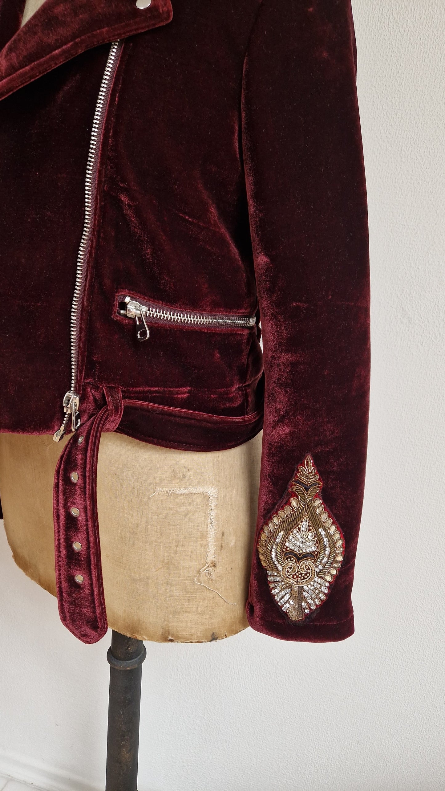 CRIMSON REQUIEM Jacket M