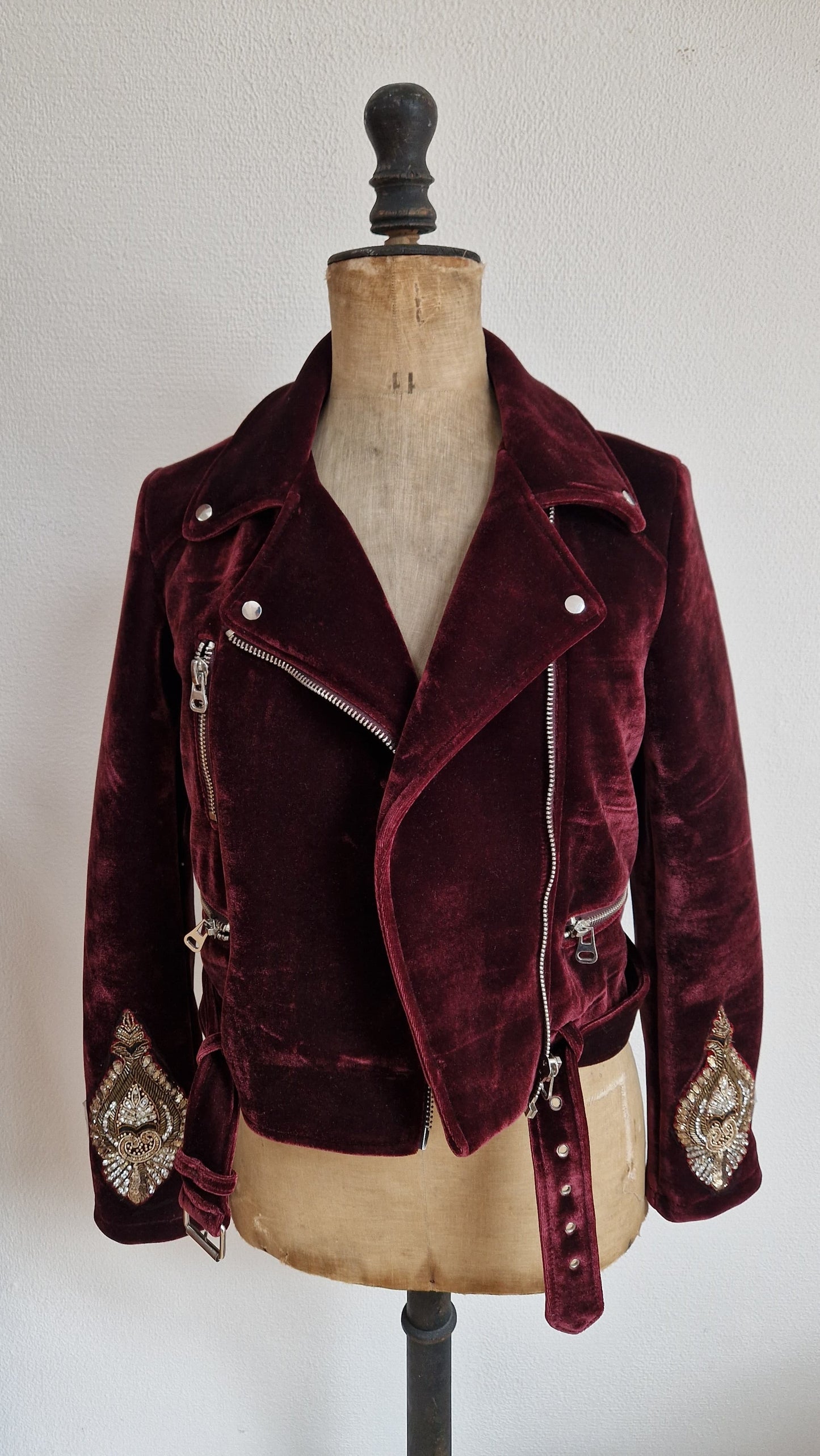 CRIMSON REQUIEM Jacket M