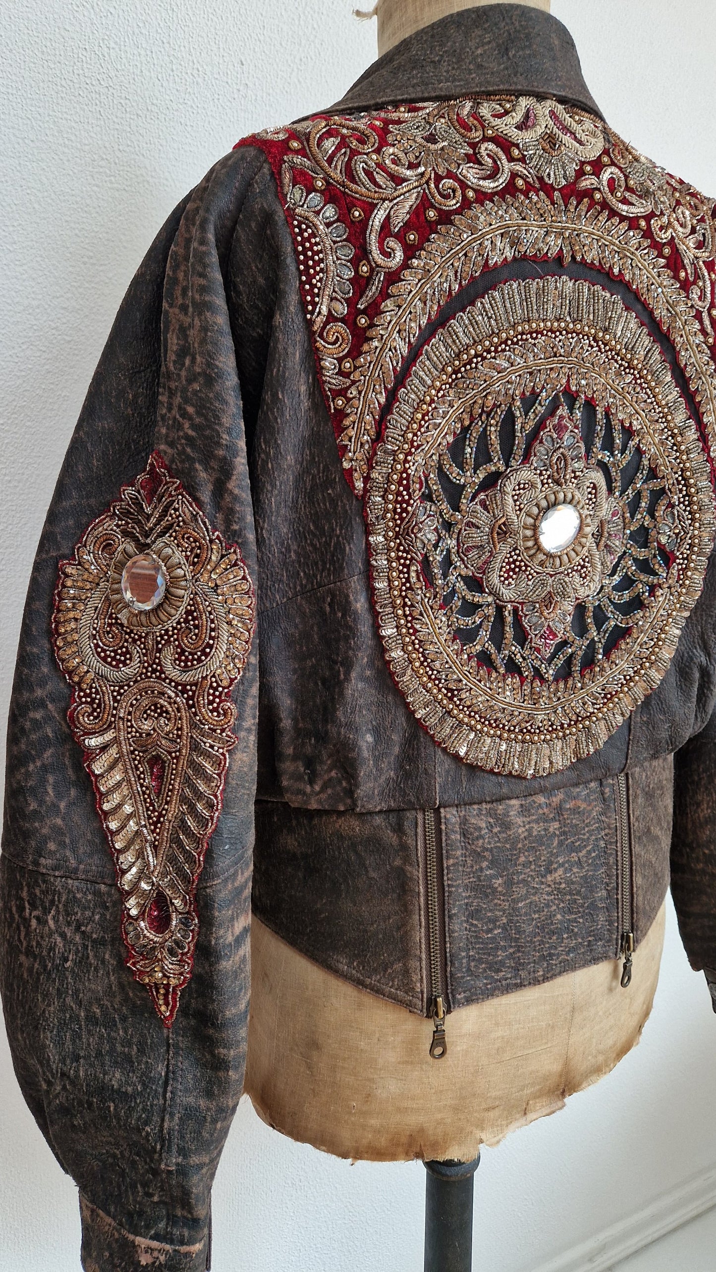 VESSEL OF RUIN Jacket M