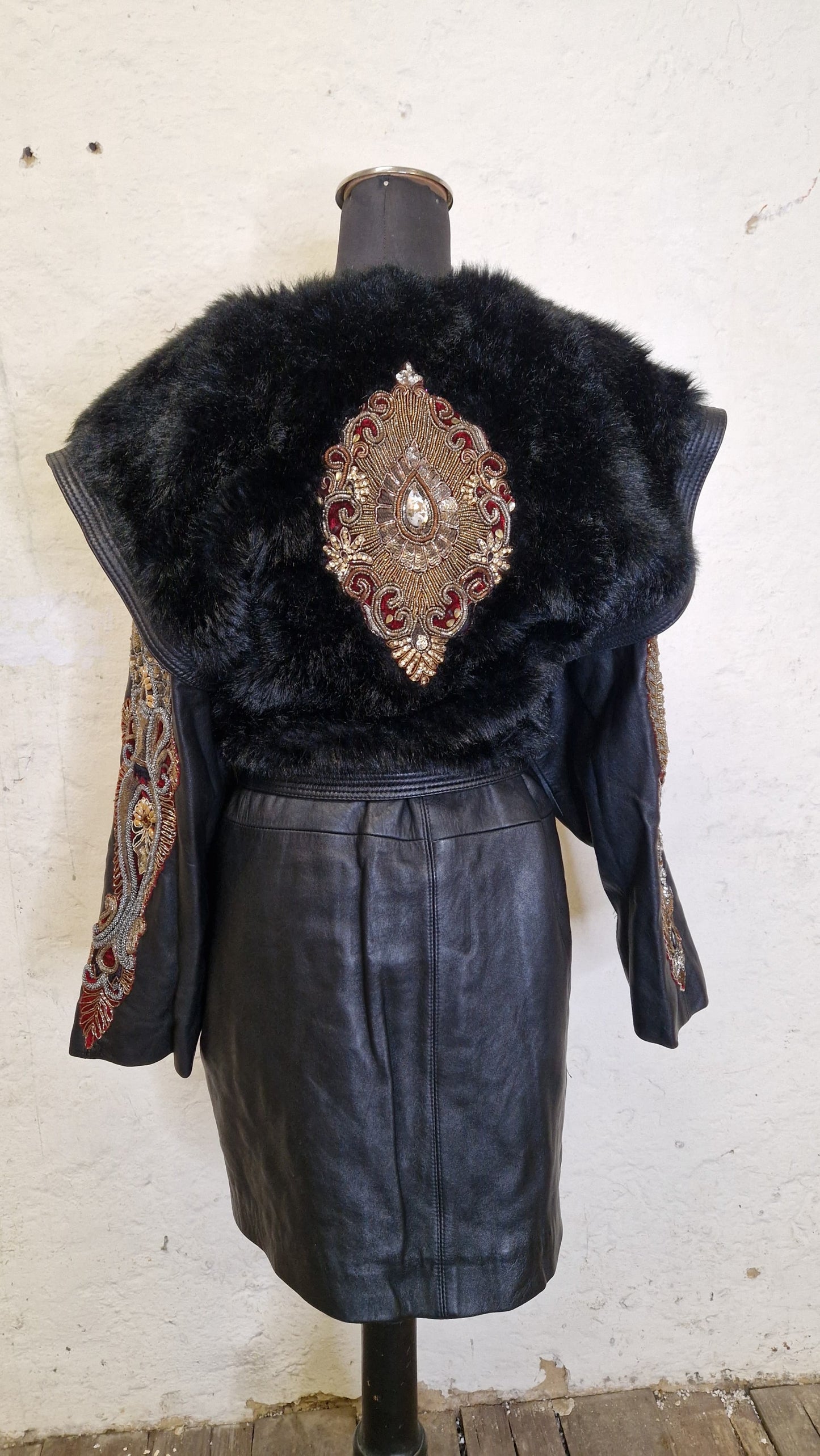 Velour Obscura Coat M/L