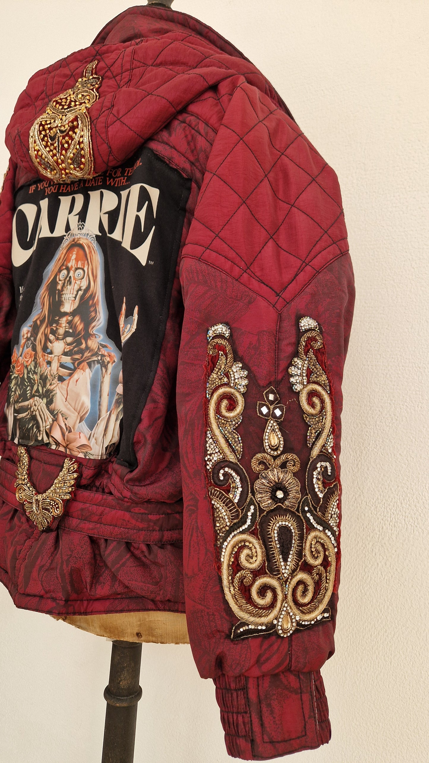 BLOODIE PROMQUEEN JACKET