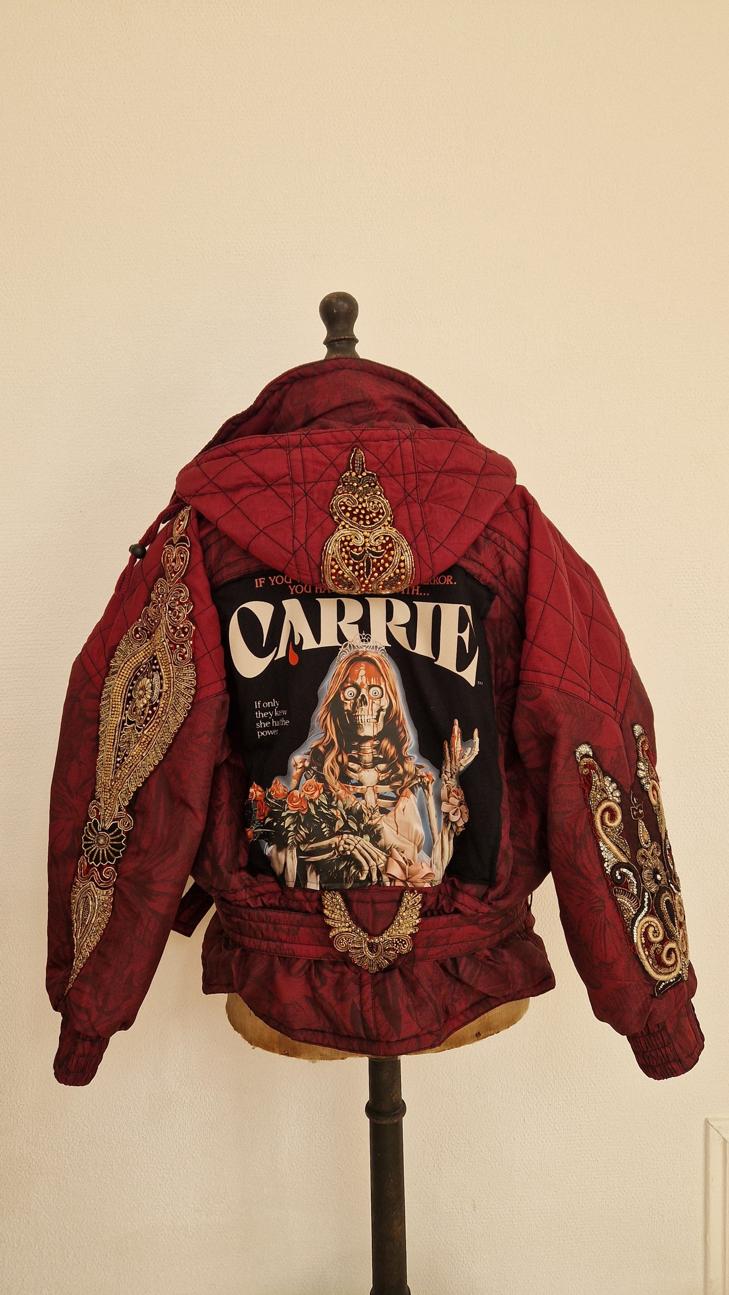 BLOODIE PROMQUEEN JACKET