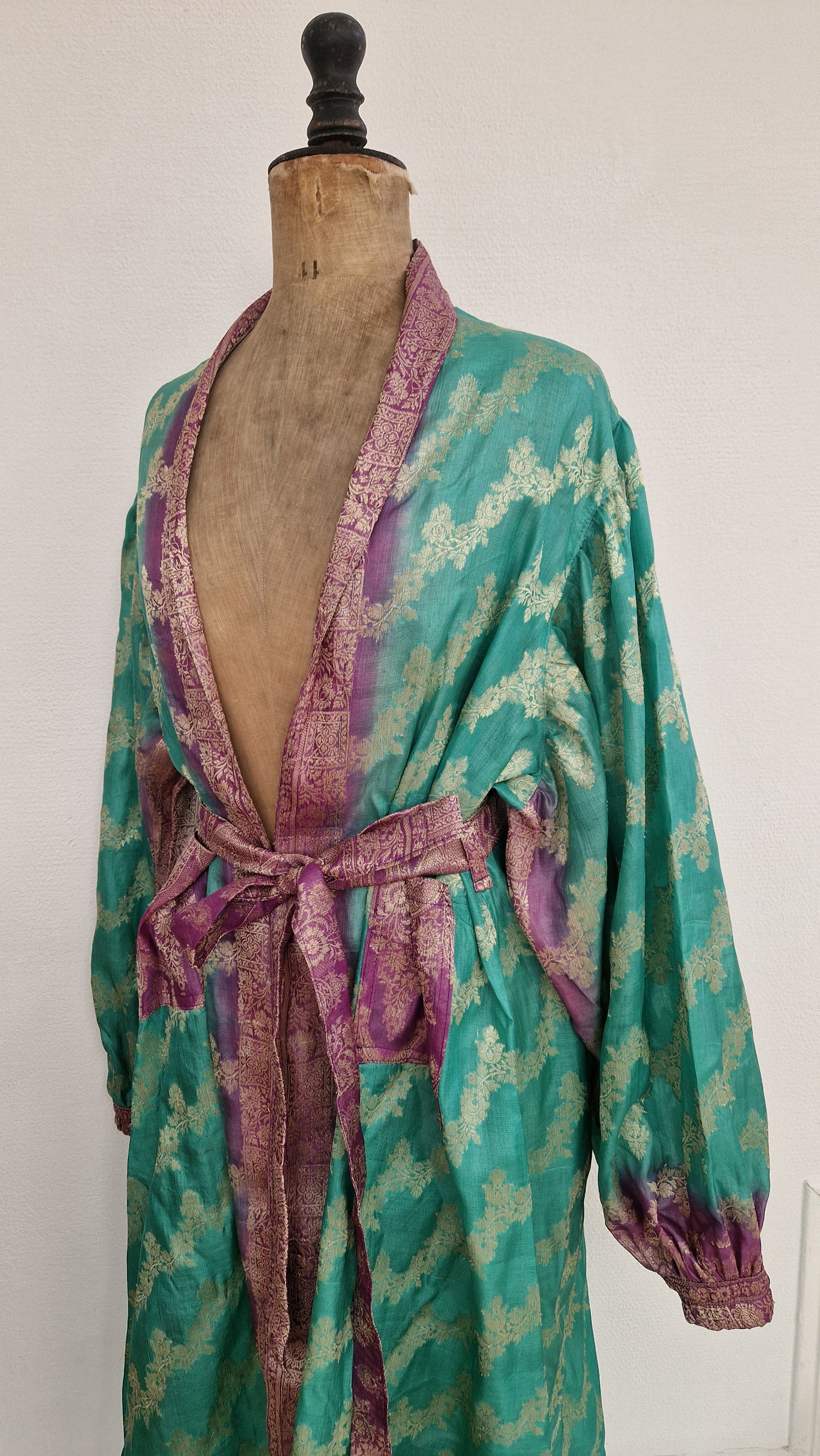 Patchouli Kimono Jade and Grapes