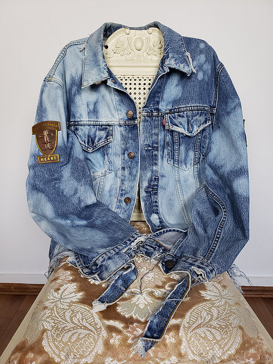 Money can't buy you love <disturbed jacket> L.